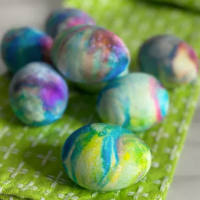Easy Tie Dye Easter Eggs