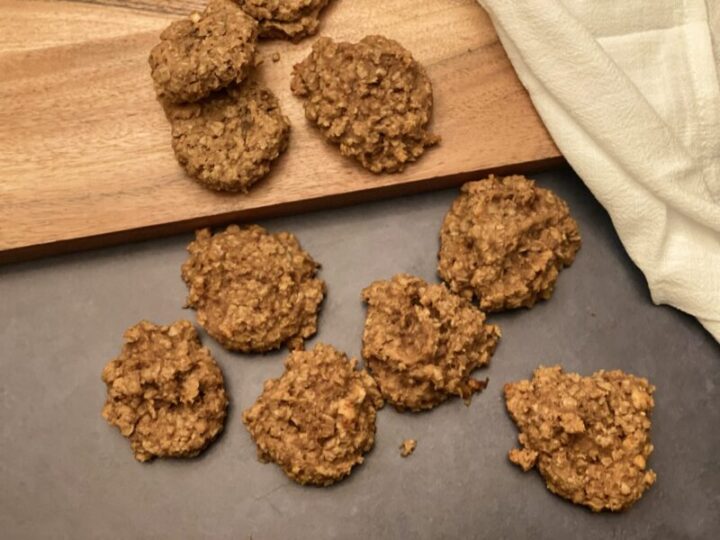banana and peanut butter breakfast cookies