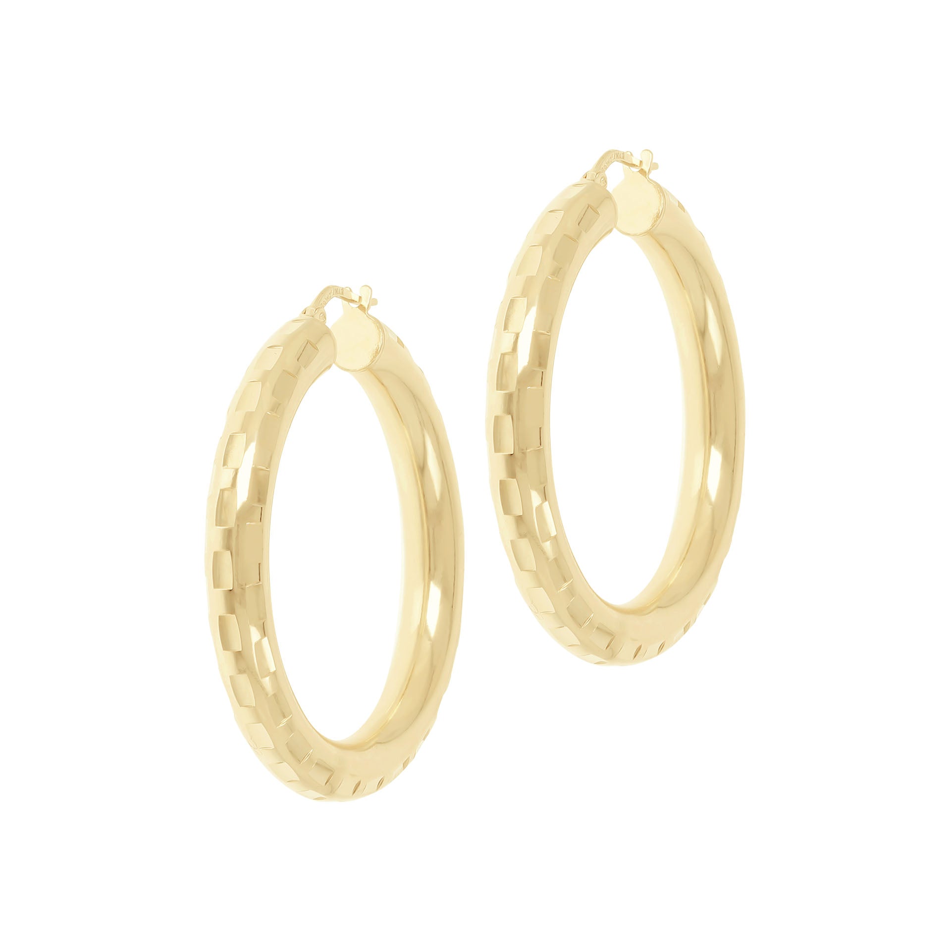 Bellissimo Bronzo Italian 1-1/2″ Diamond-Cut Hoop Earrings