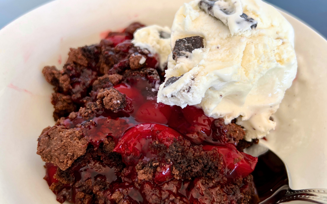 Easy Black Forest Dump Cake (with 3 Ingredients)